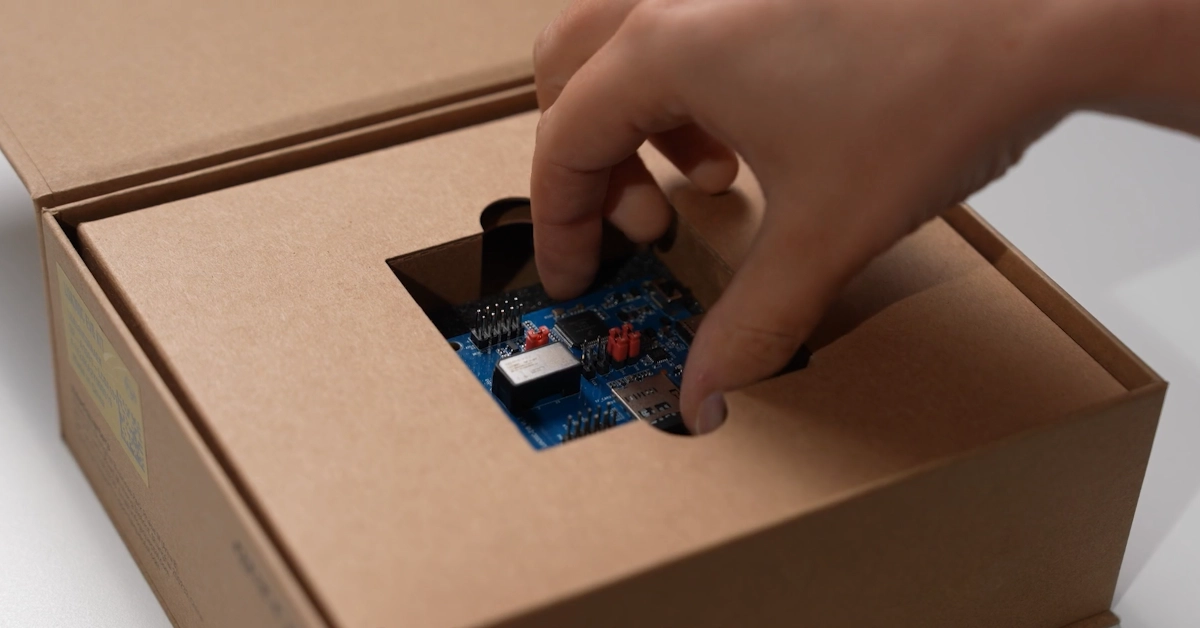 EVB kit unboxing: LUA300C (00) EVB kit
